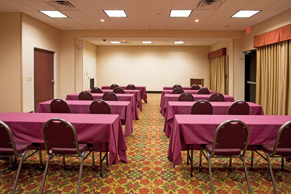 Holiday Inn Express Hotel & Suites Port Richey By Ihg Esterno foto