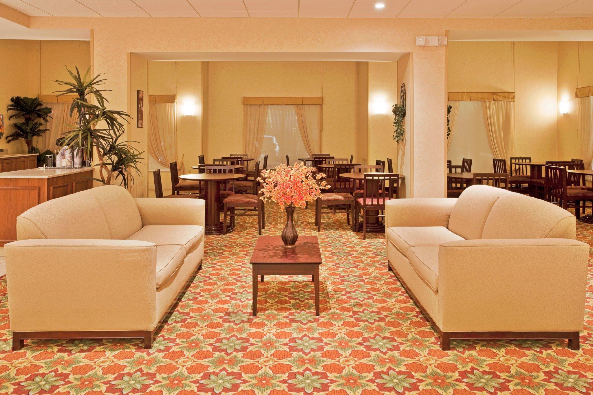 Holiday Inn Express Hotel & Suites Port Richey By Ihg Esterno foto