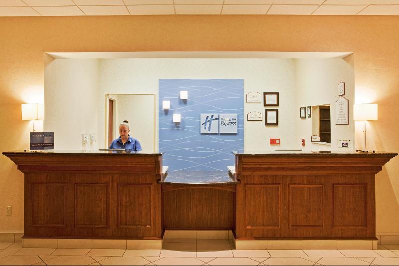 Holiday Inn Express Hotel & Suites Port Richey By Ihg Esterno foto